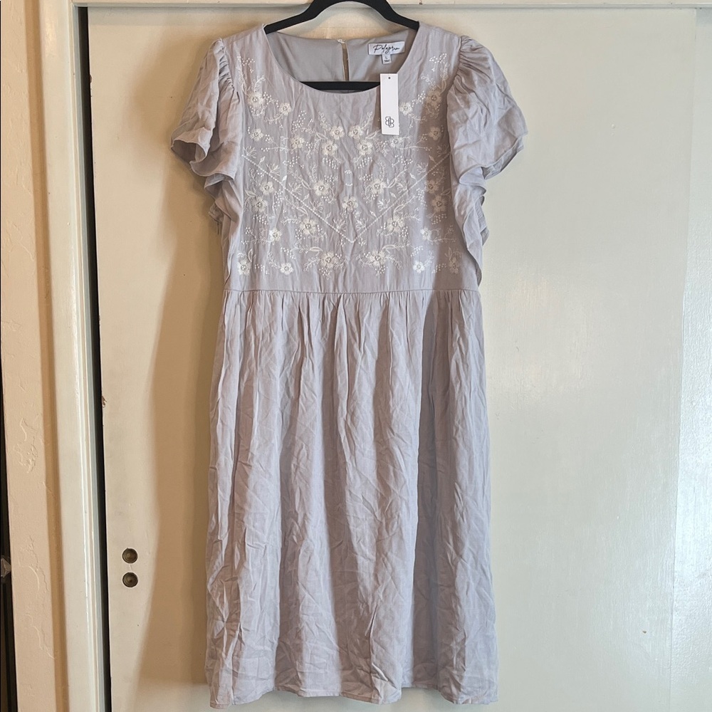 Polagram NWT Light Gray Midi Dress with Floral Embroidery Flutter sleeves L